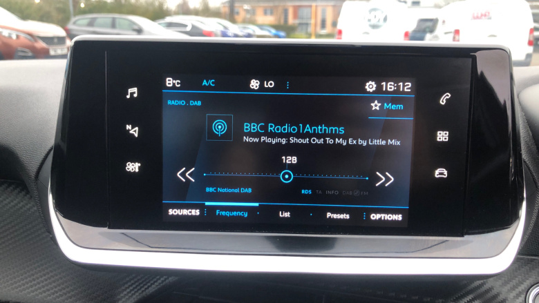 Peugeot 208 1.2 PureTech 100 Allure 5dr EAT8 Petrol Hatchback